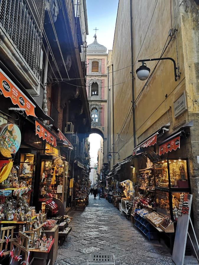 La Casetta Di Assunta Napoli Eksteriør billede